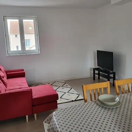 70 M² Spacieux Et Lumineux アパート *