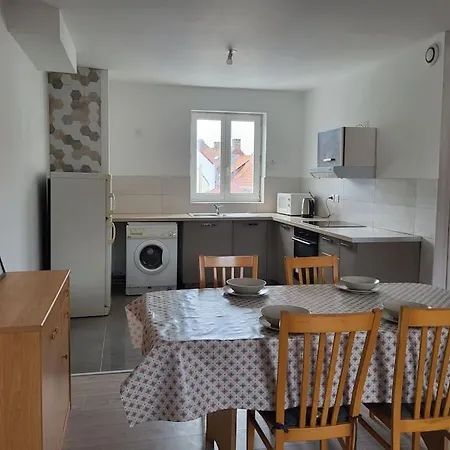 70 M² Spacieux Et Lumineux アパート *