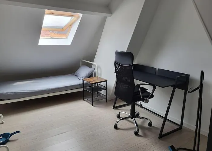 70 M² Spacieux Et Lumineux カレー